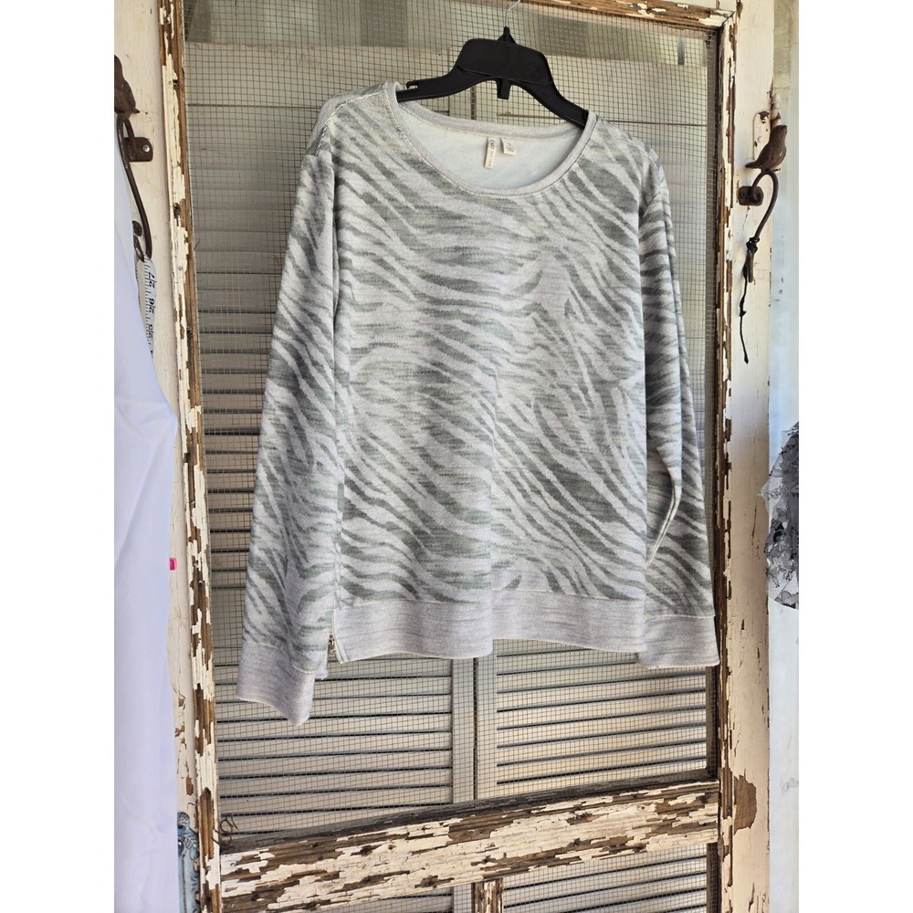 cato  grey zebra print size small